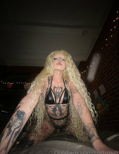 gothspiiit onlyfans xxx