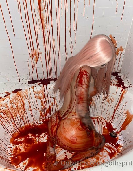 gothspiiit naked onlyfans leaks