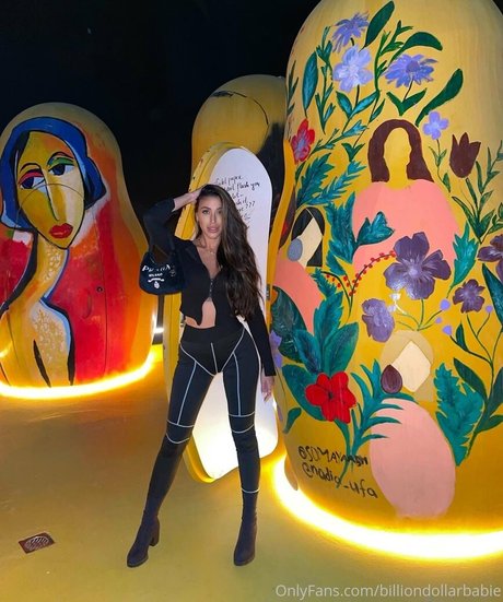 billiondollarbabie desnuda onlyfans