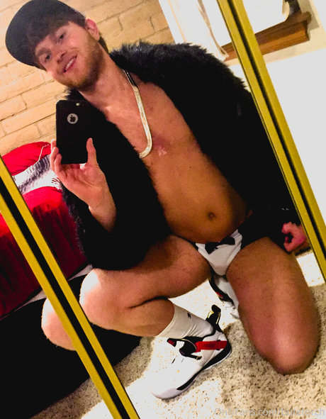 gnoza27 onlyfans leaks.