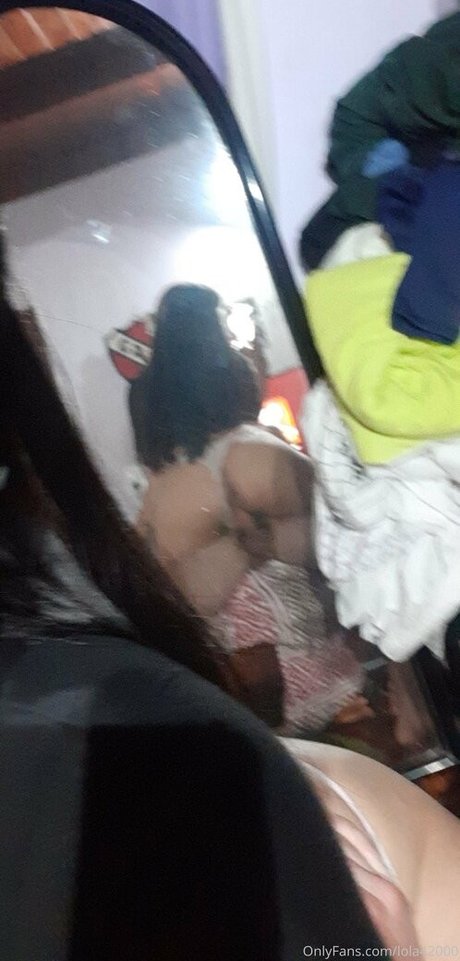 lola42000 onlyfans images