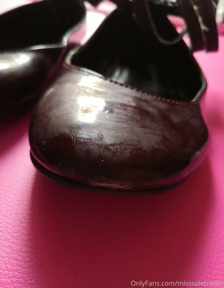 misssoletrader onlyfans nude photos