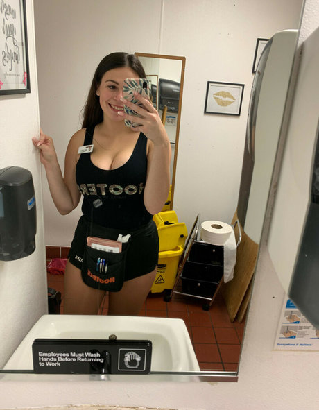 DDDbrii feet onlyfans