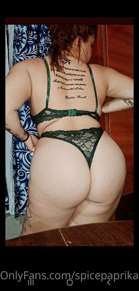 spicepaprika onlyfans leak ass