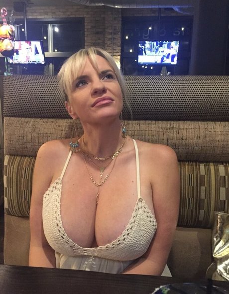 Tori Hendricz onlyfans free