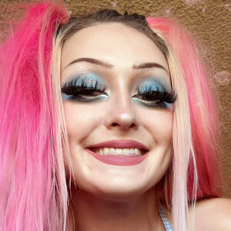 scarlettmiku onlyfans gratis