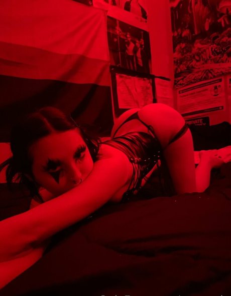 wuvvmia onlyfans nudes