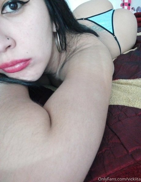 vickiita leak onlyfans nude