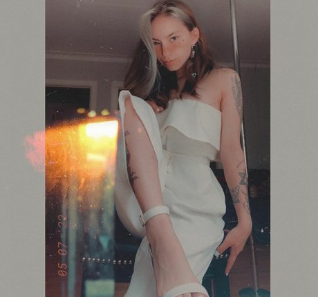 violets cabaret leaked onlyfans sextape