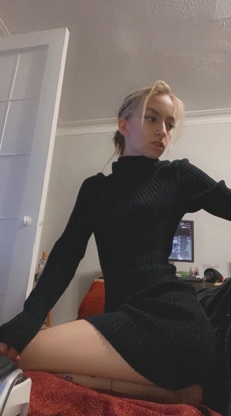 violets cabaret onlyfans porn leaks