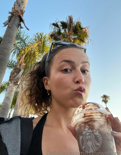 hang with bre onlyfans sex tape