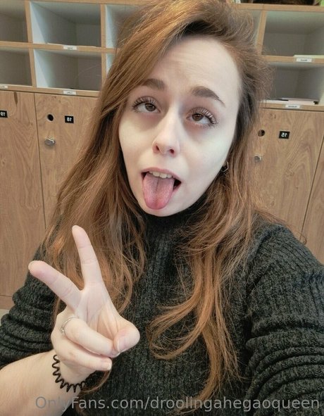 DroolingAhegaoQueen onlyfans leak naked