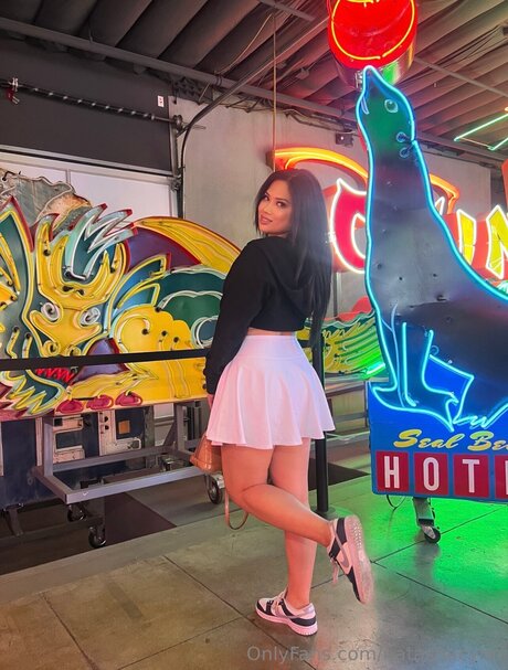 natashacynn onlyfans leaked pics