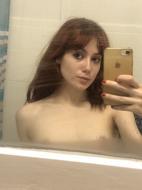 Clamgirl onlyfans star