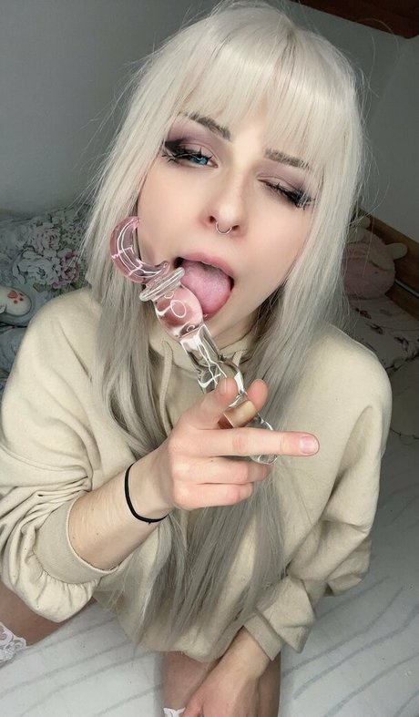 Yumeblume onlyfans nude pics