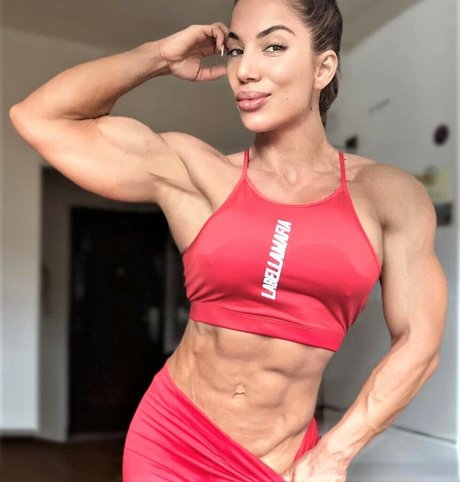 Elisabeta Ionita onlyfans leak fuck