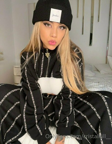 shemale onlyfans art naked photos