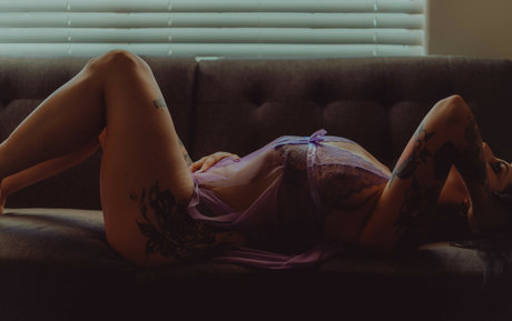 Thatsoraven95 onlyfans leaked tits