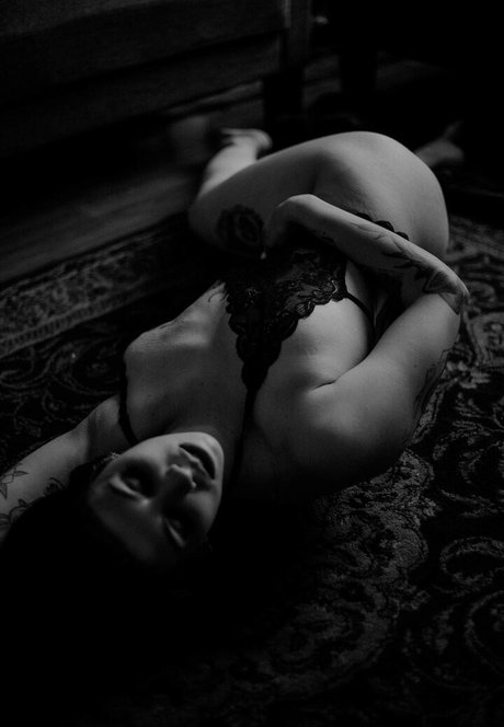 Thatsoraven95 onlyfans leaks