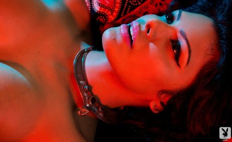 Sherlyn Chopra onlyfans tits