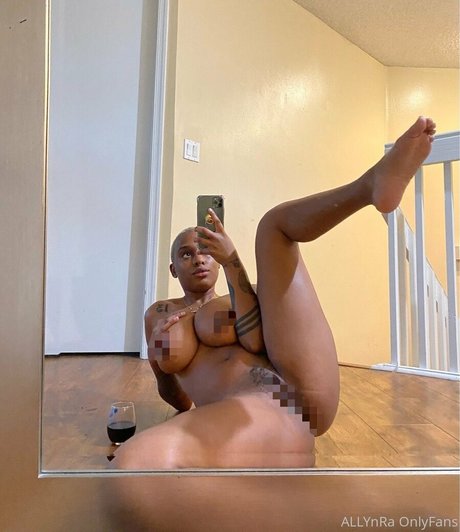 AllynRa onlyfans leak naked