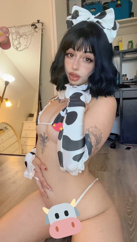 moon faae topless onlyfans