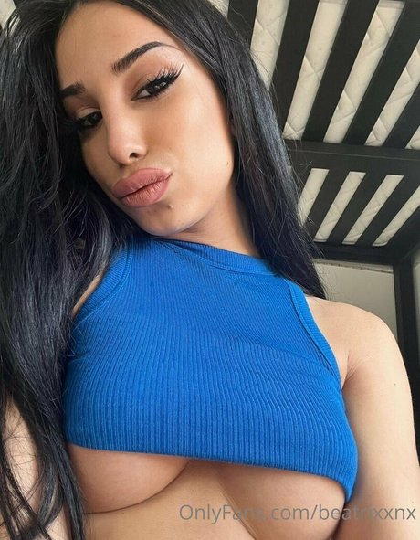 beatrixxnx onlyfans porn leaks