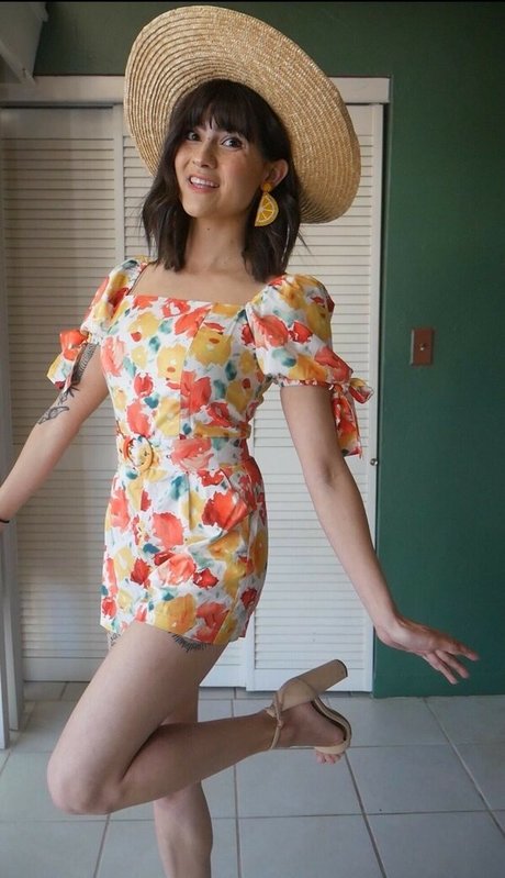 alicenocountry onlyfans public photos