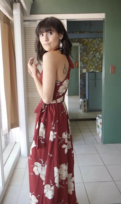 alicenocountry onlyfans naked