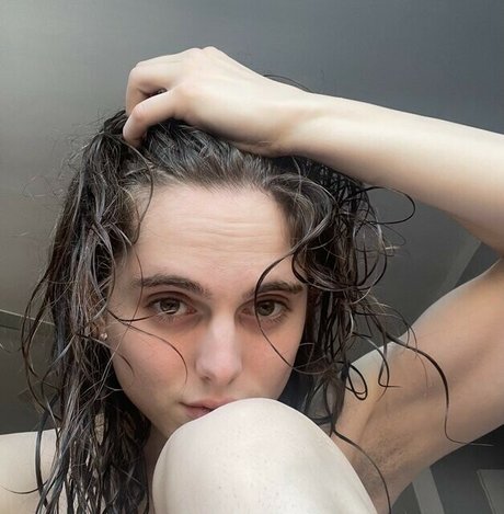 Helmet Girl onlyfans public photos