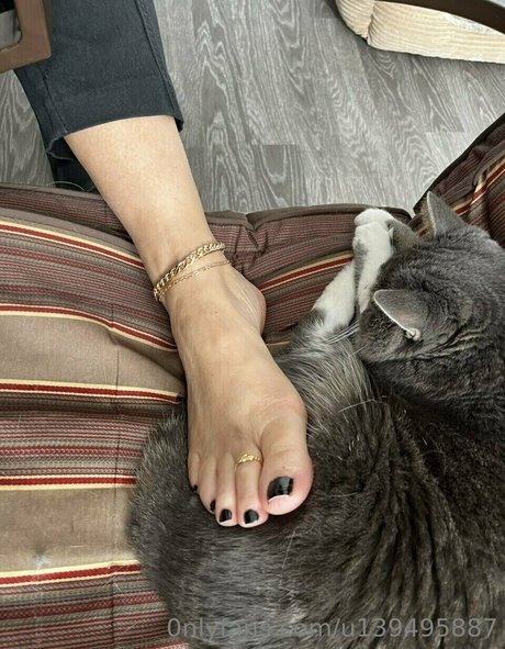 foot mistress miss b only fans free