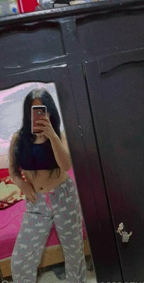 vanessaozuna onlyfans leaked photos