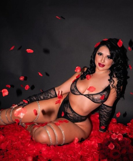 tiny asian onlyfans hot naked galleries