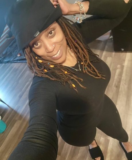 RhodaBlakey onlyfans leaks nudes