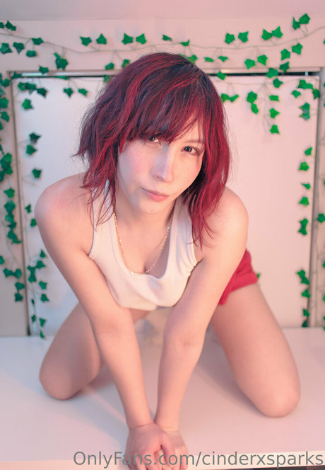 cinderxsparks only fans pic
