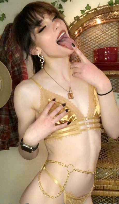 tara rose0213 boobs onlyfans