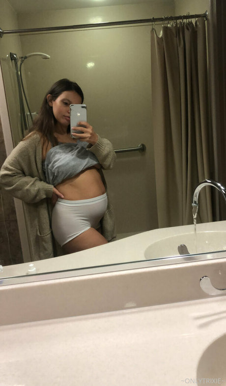 trixiefree onlyfans leaked tits