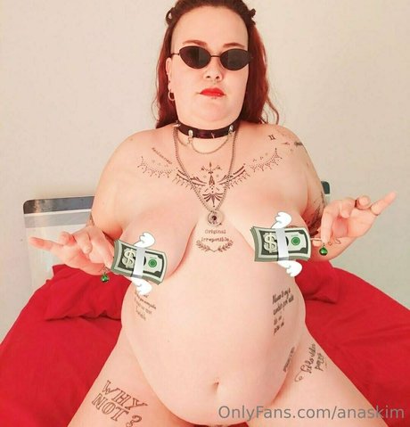 anaskim onlyfans nsfw