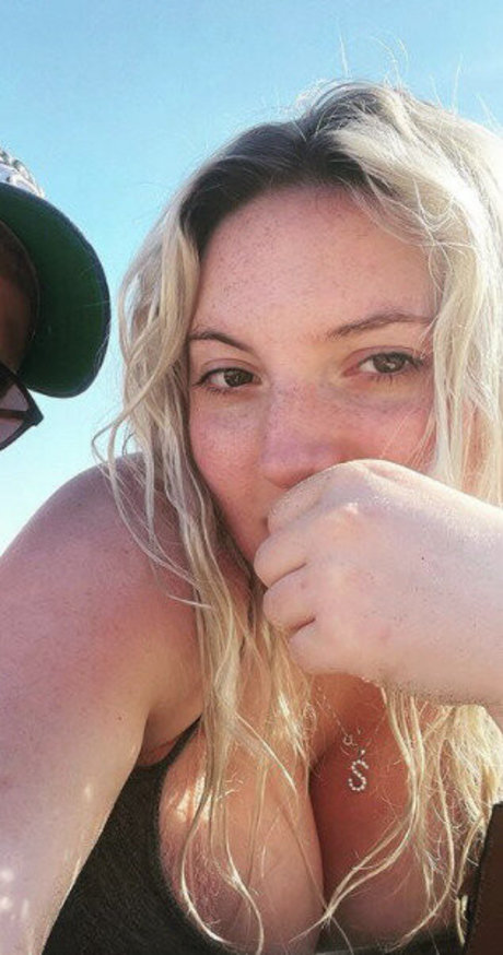 cuckolcouple onlyfans art porn negative