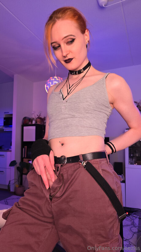 eeziss onlyfans sexy