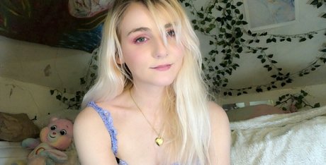 mooseve boobs onlyfans