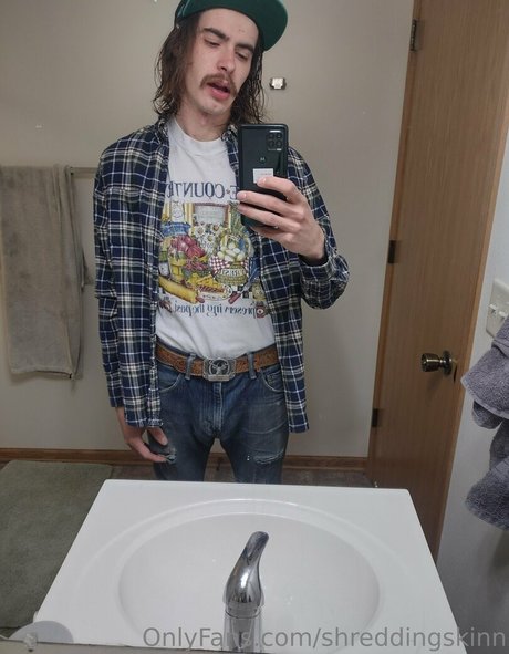 shreddingskinn onlyfans fotos