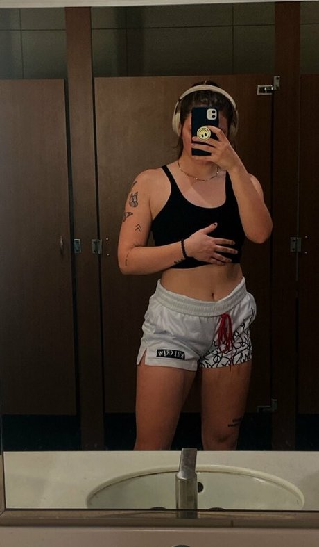 BaileyGoat only fans pic