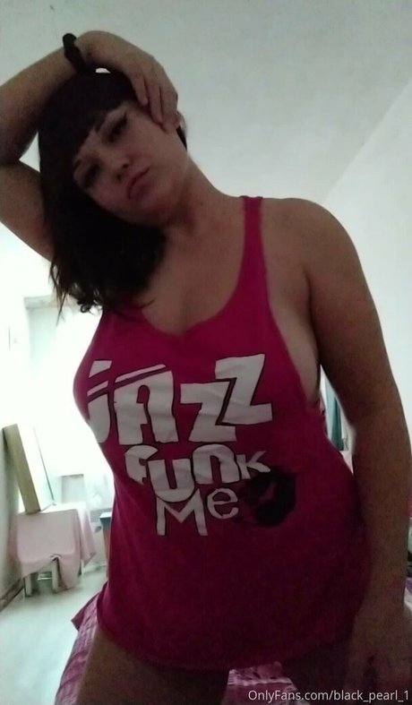 pearl black onlyfans sexy