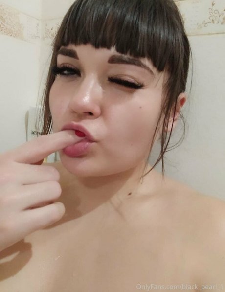 pearl black onlyfans nudes leak