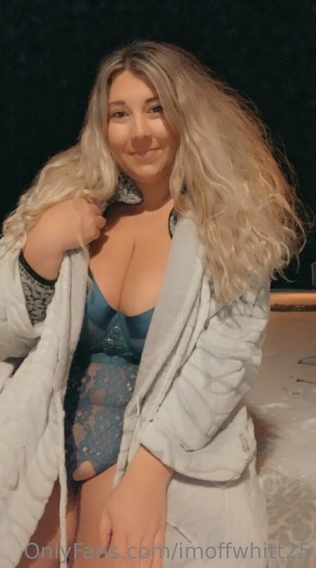 imoffwhitt25 feet onlyfans