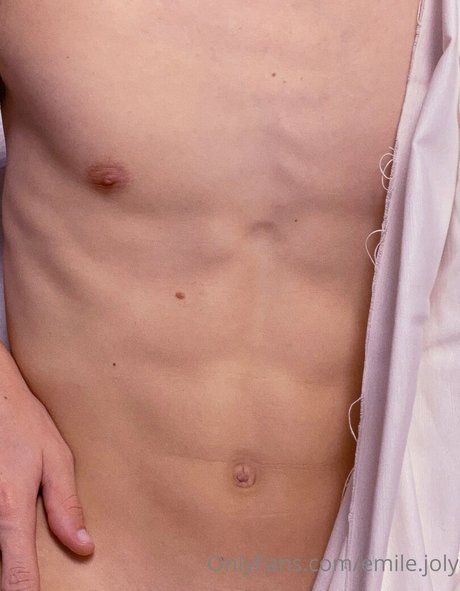 emile4you onlyfans archive