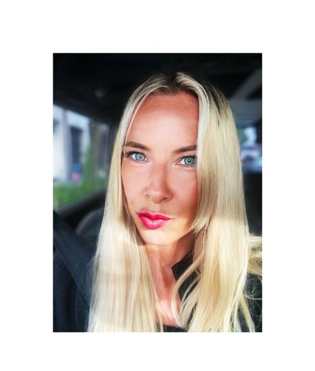 loveislove01 onlyfans star