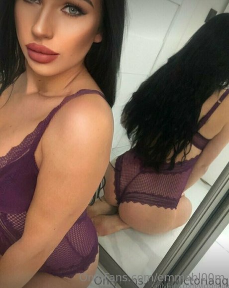 emmabl00m only fans leaked