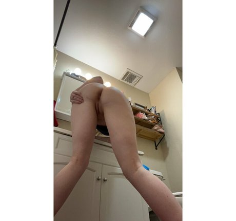 kelbaby20 boobs onlyfans